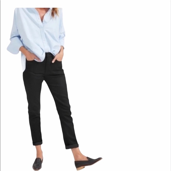 Everlane Boyfriend Jean in Black - Picture 2 of 6